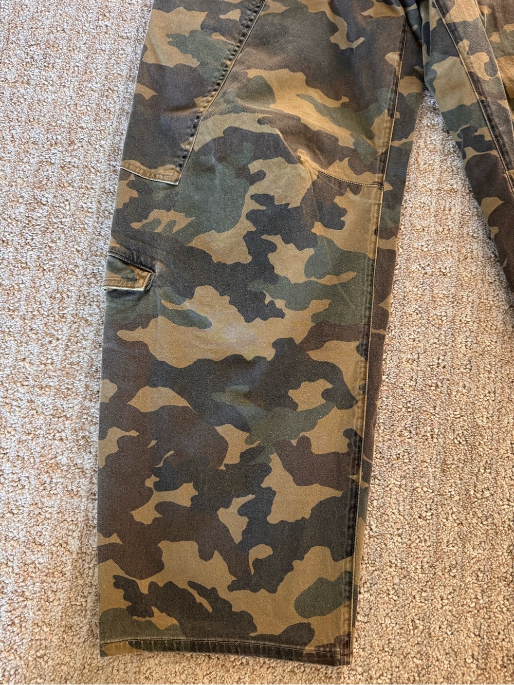 CITIZENS OF HUMANITY FLIGHT PANT IN CAMO SIZE 25 NWOT - Picture 9 of 11